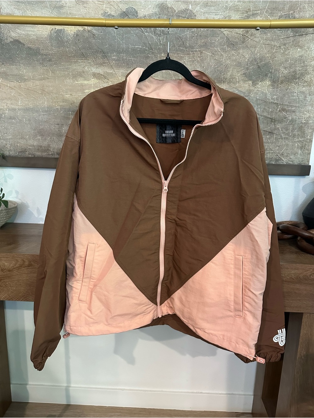 NWT  Urban Outfitters Austen Colorblock Windbreaker Jacket size M $79 retail